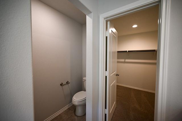 Sculptor's Park - Residential Lease