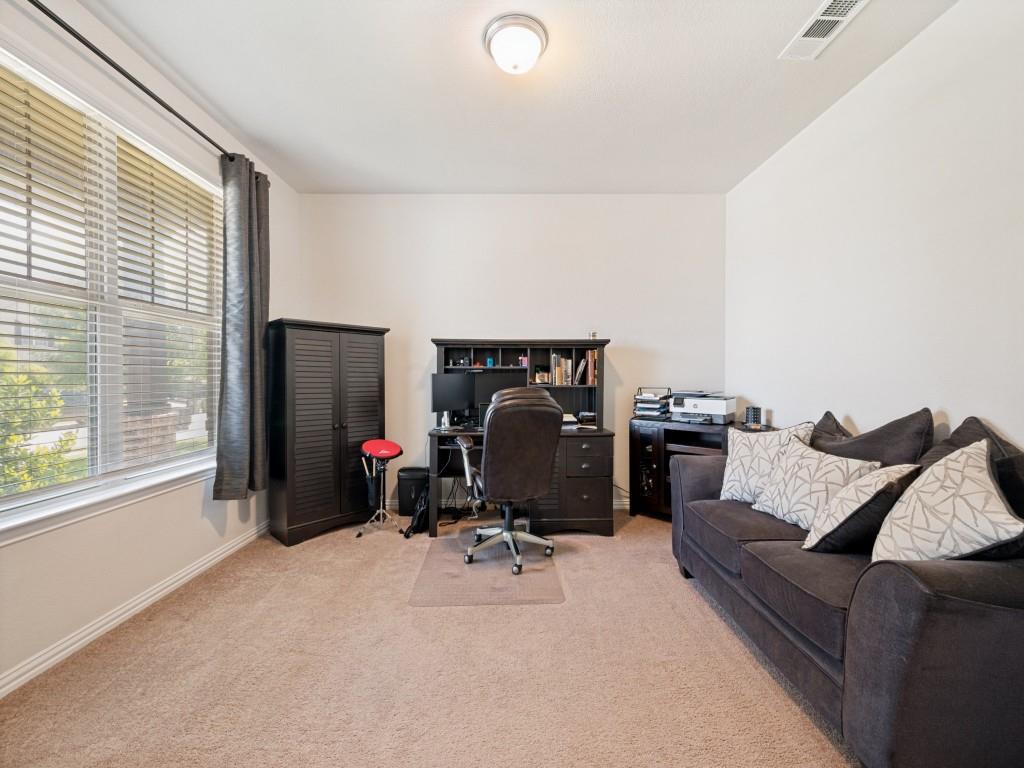 5501 Peregine Lane