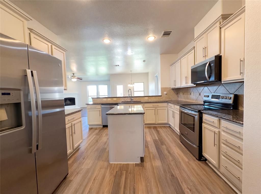 Photo of 5591 Coventry Drive, Prosper, TX 75078 (MLS # 21208393)