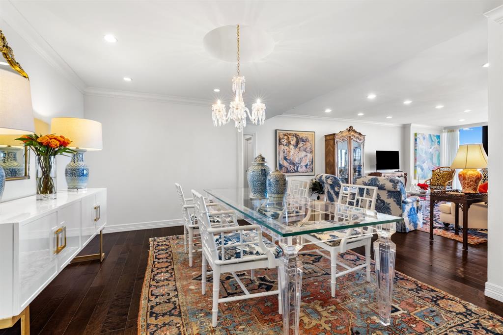 Athena Condo - Residential