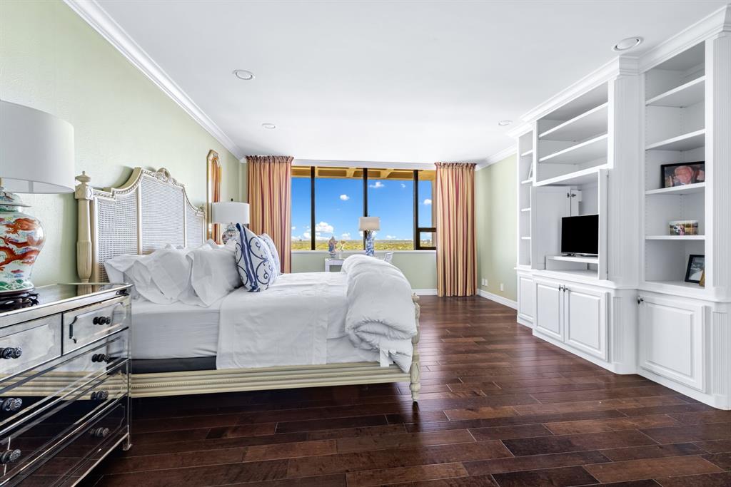 Athena Condo - Residential