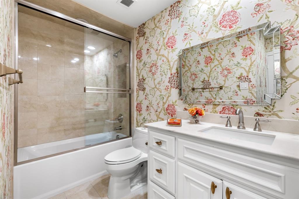 Athena Condo - Residential