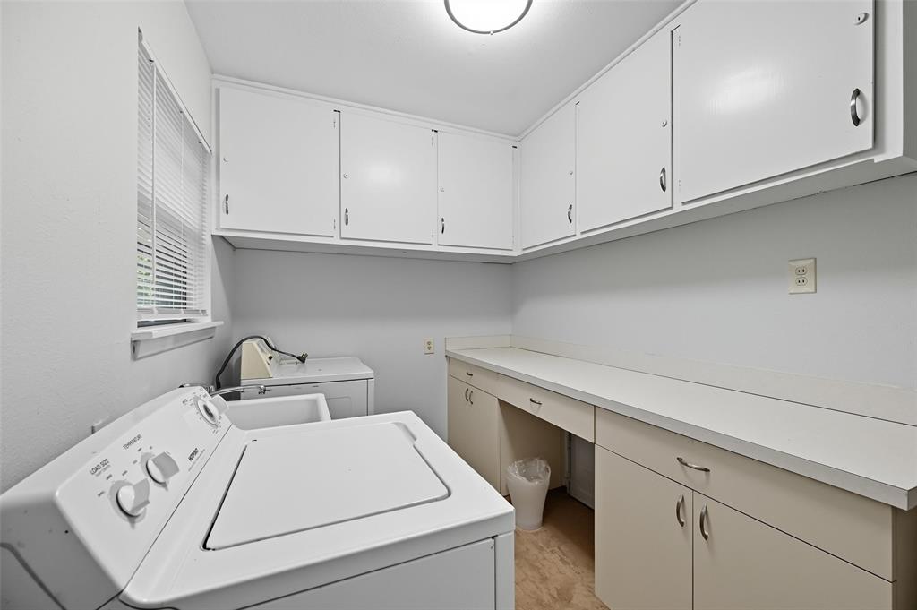 Bluebonnet Hills - Residential Lease