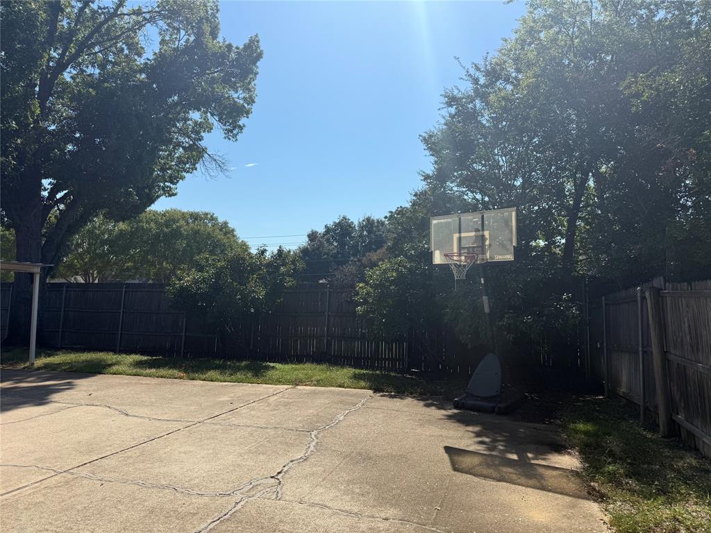 Parkway North - Residential