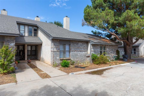 Photo of 35 Crossroads Drive, Abilene, TX 79605 (MLS # 21385095)