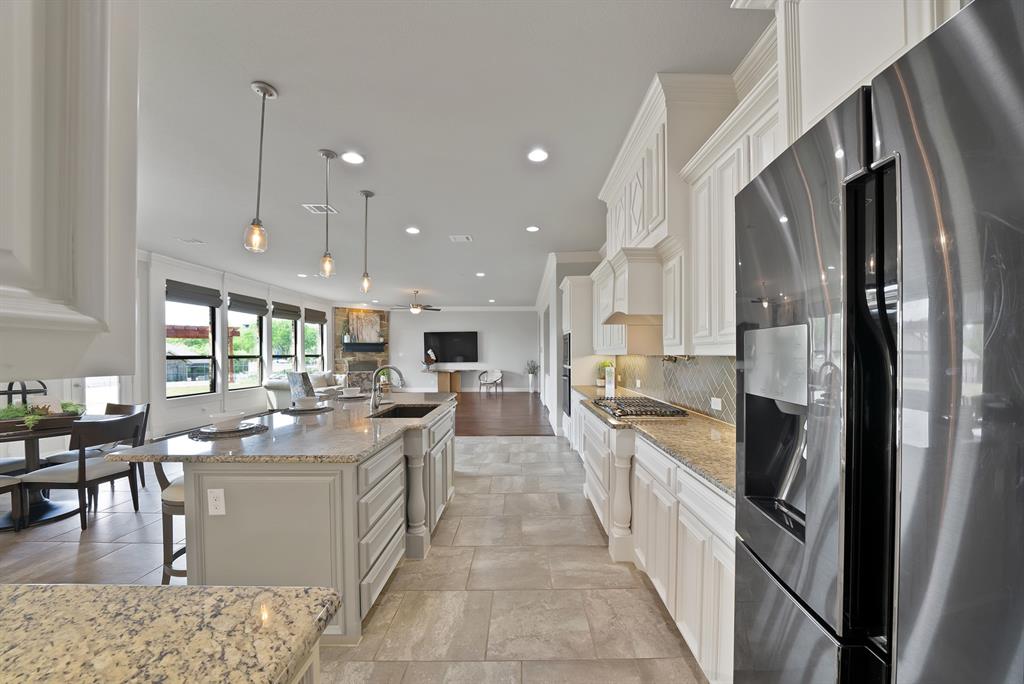 Bella Flora - Residential