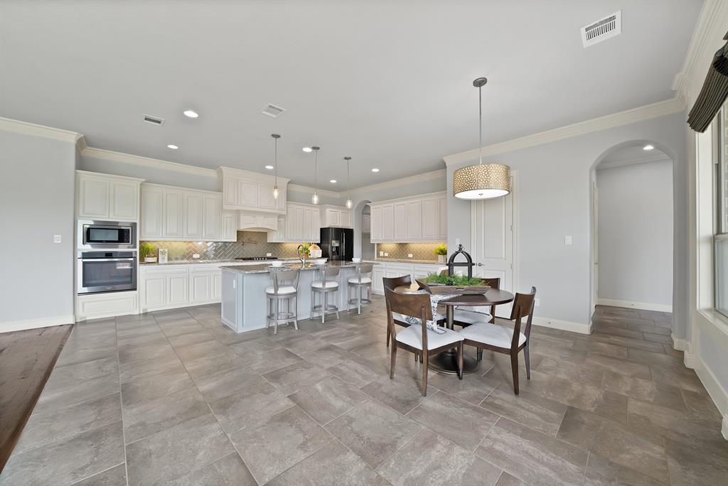 Bella Flora - Residential