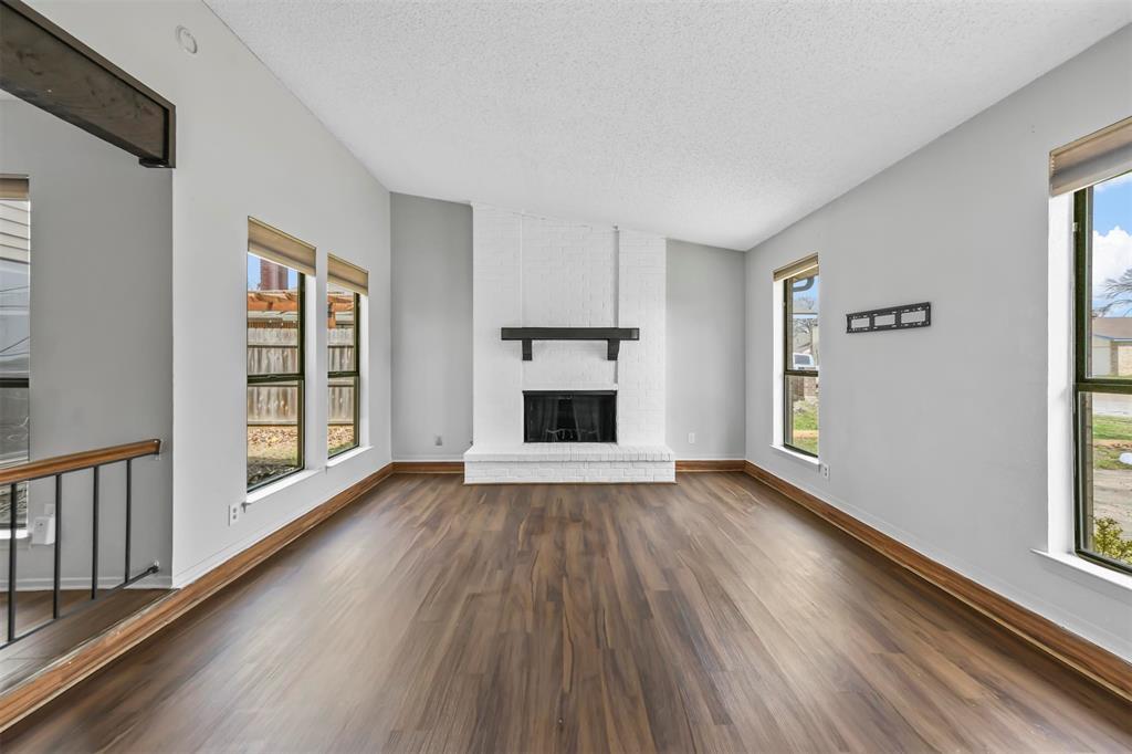 2901 Woodbridge Drive