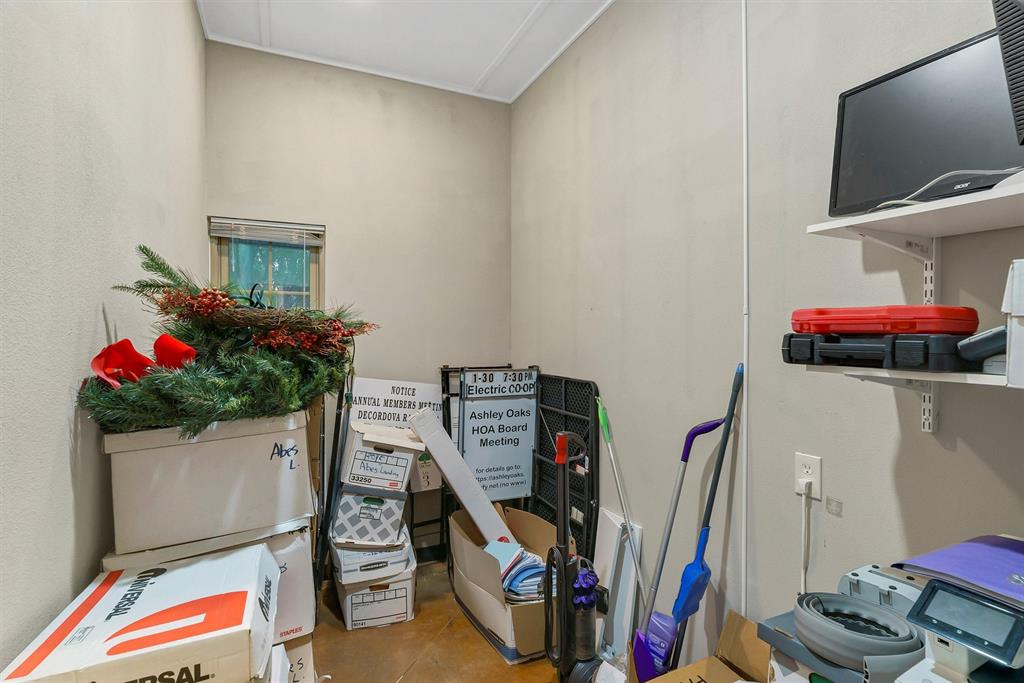 Thrash - Commercial Sale