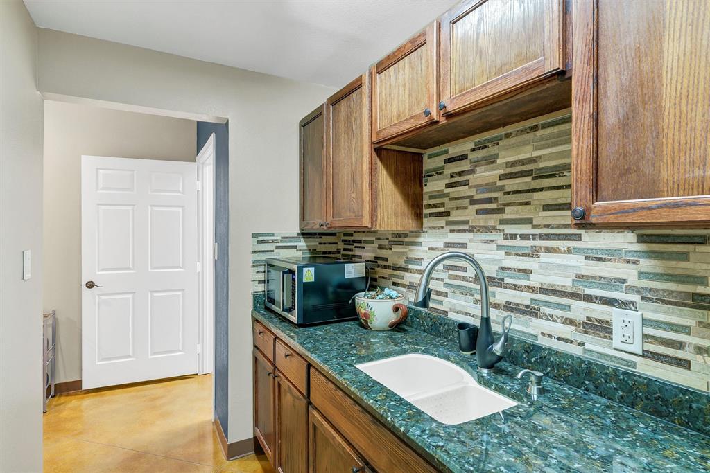 Thrash - Commercial Sale