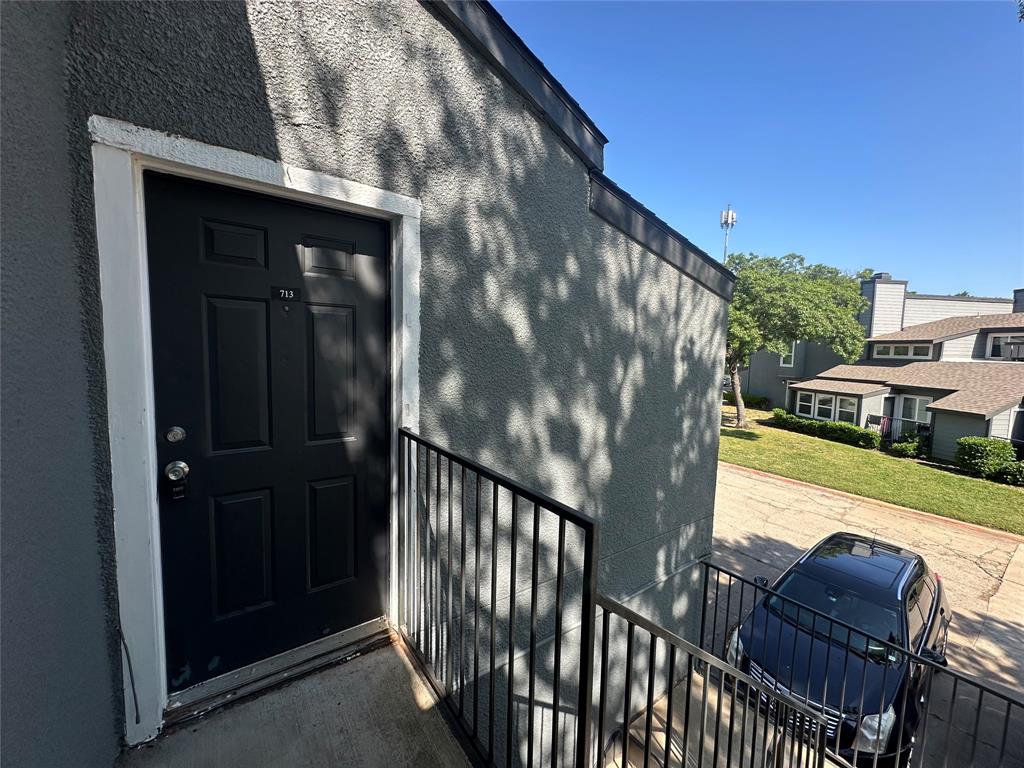 9696 Walnut Street 713