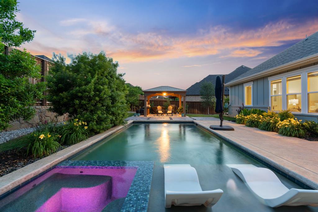 410 Travelers Terrace
