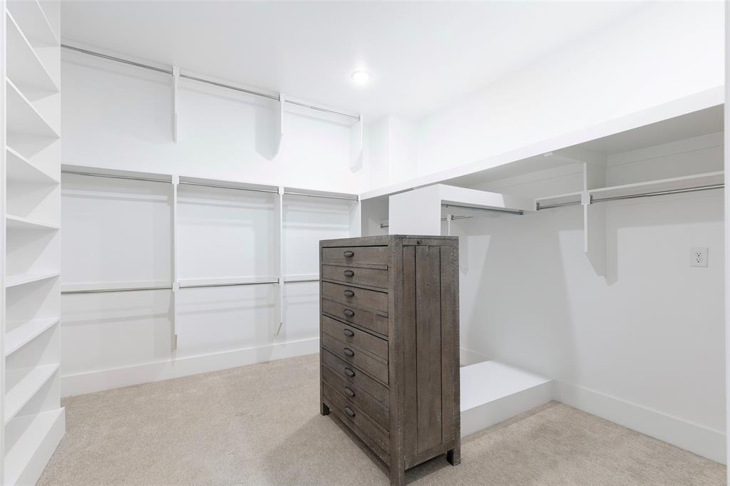 Mustang Lakes - Residential