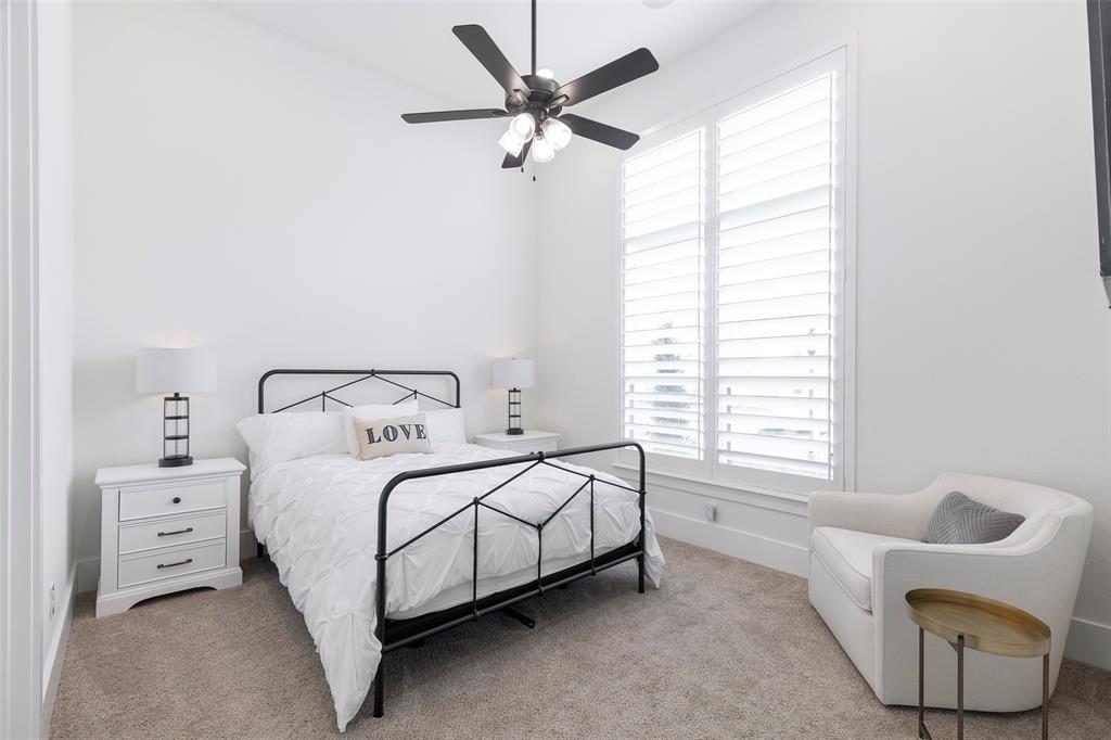 Mustang Lakes - Residential