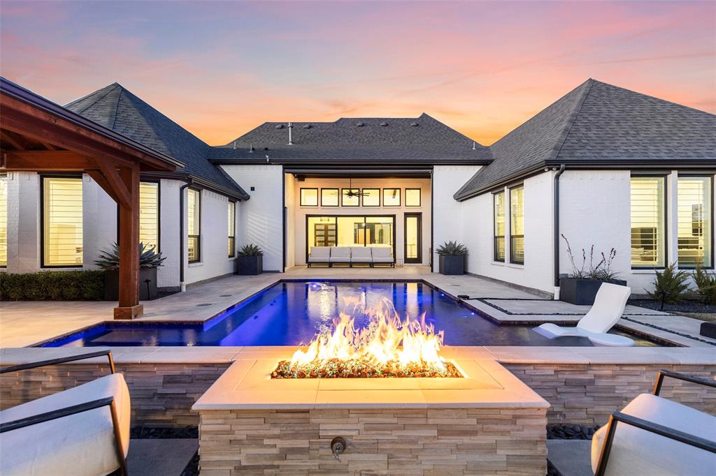 Mustang Lakes - Residential