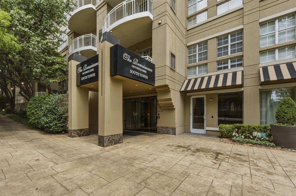 Renaissance-Turtle Crk Condos - Residential