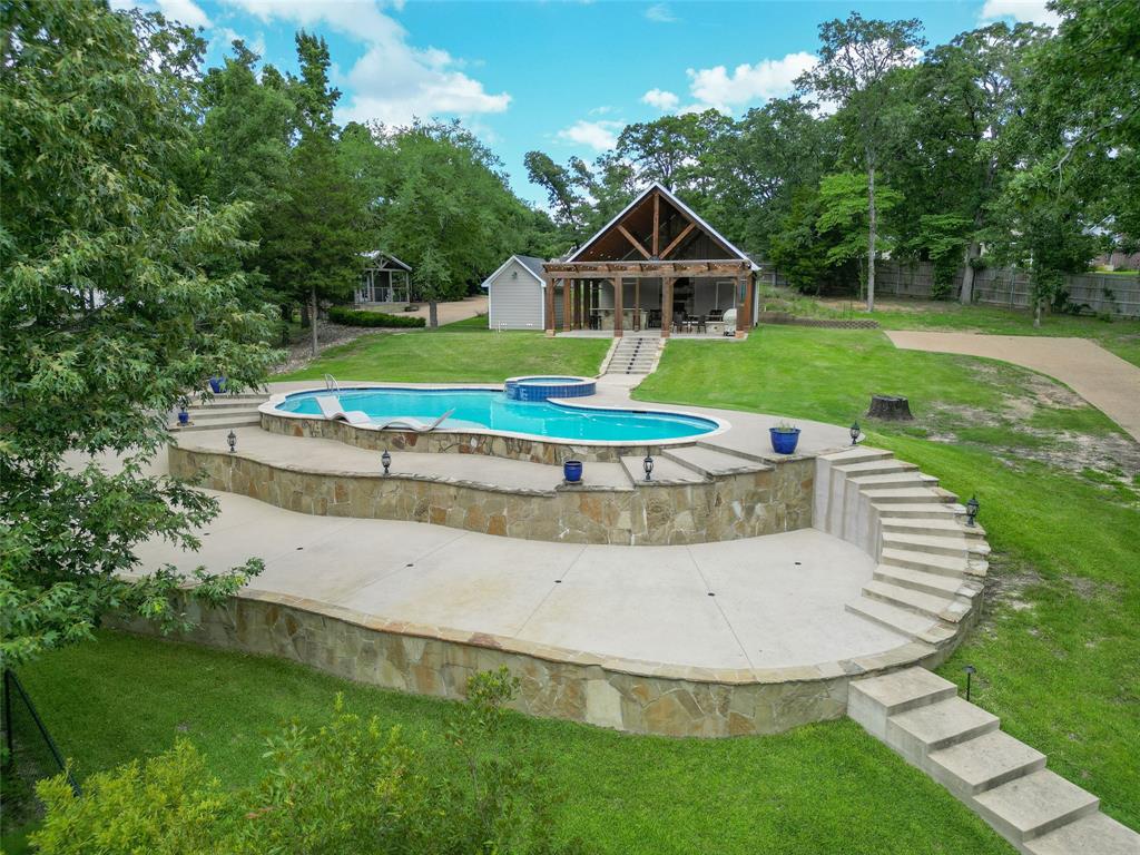 525 County Road 2317