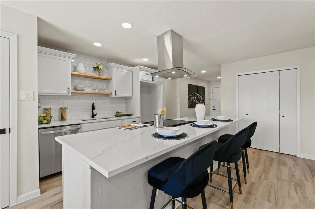 7160 Winterberry Drive