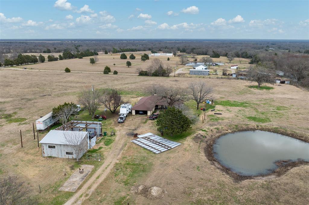 10811 Fm 1836