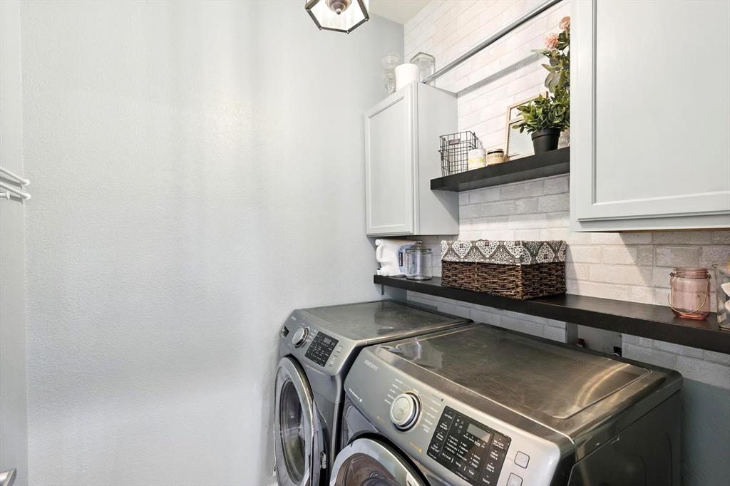 Sea Pines Village At Savannah - Residential