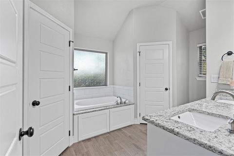 Tiny photo for 323 Heritage Trail, Granbury, TX 76048 (MLS # 21080517)