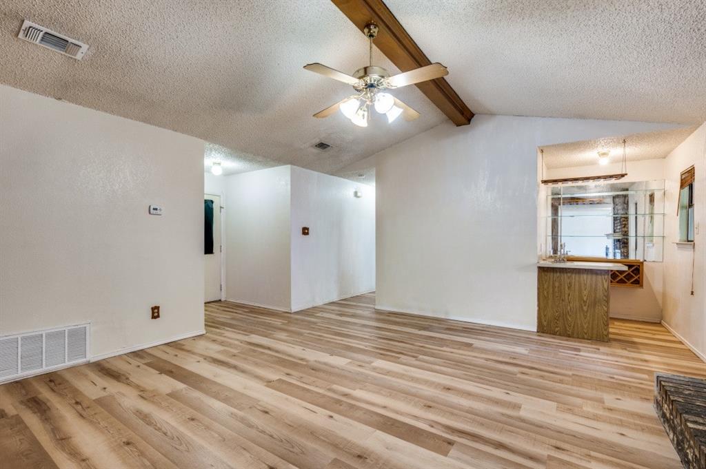 6405 Pilgrim Lane