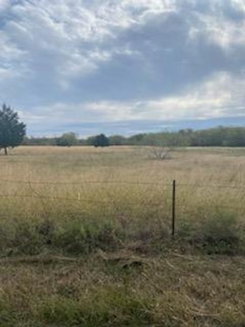 MLS: 20856837