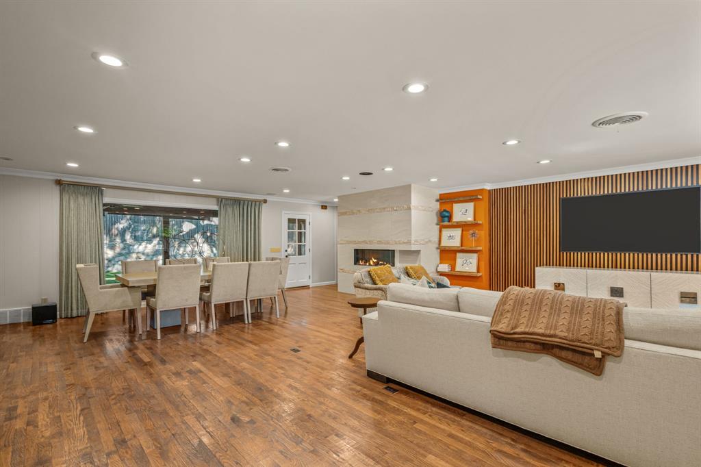 6536 Genoa Road