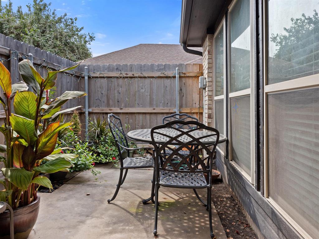 Country Day Estates - Residential