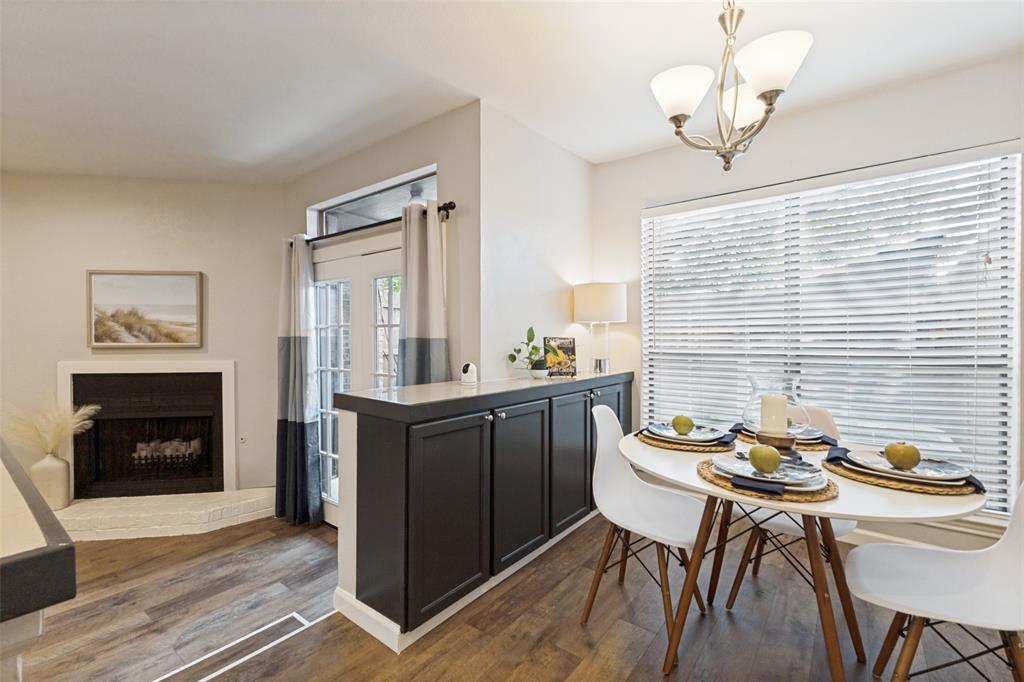 Holly Glen Condos - Residential