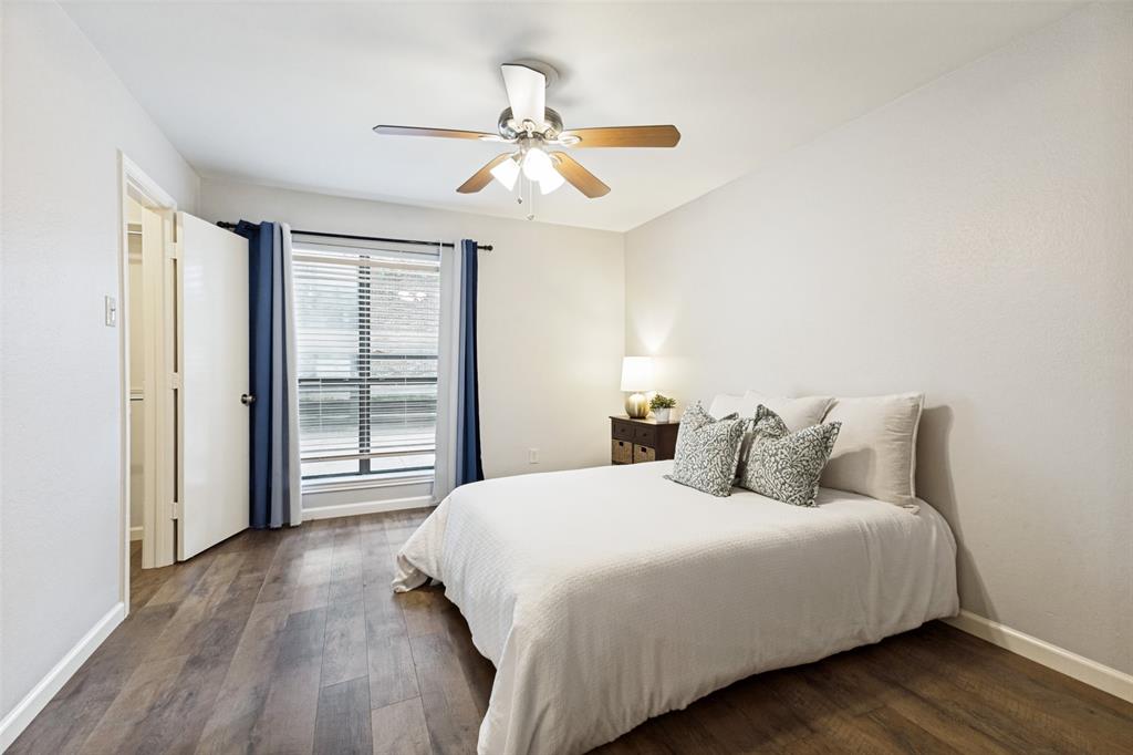 Holly Glen Condos - Residential