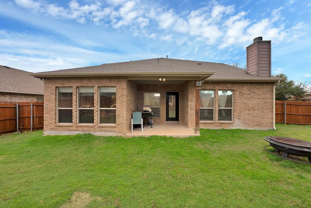3822 Spring Run Lane