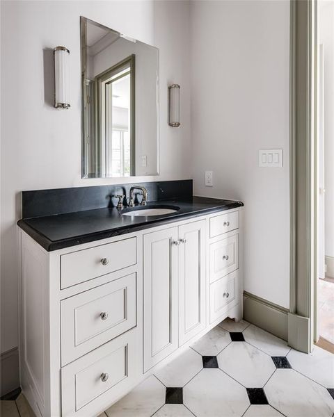 Tiny photo for 3626 University Boulevard, University Park, TX 75205 (MLS # 20956126)