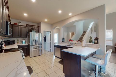 Photo of 1621 Applegate Way, Royse City, TX 75189 (MLS # 21094883)