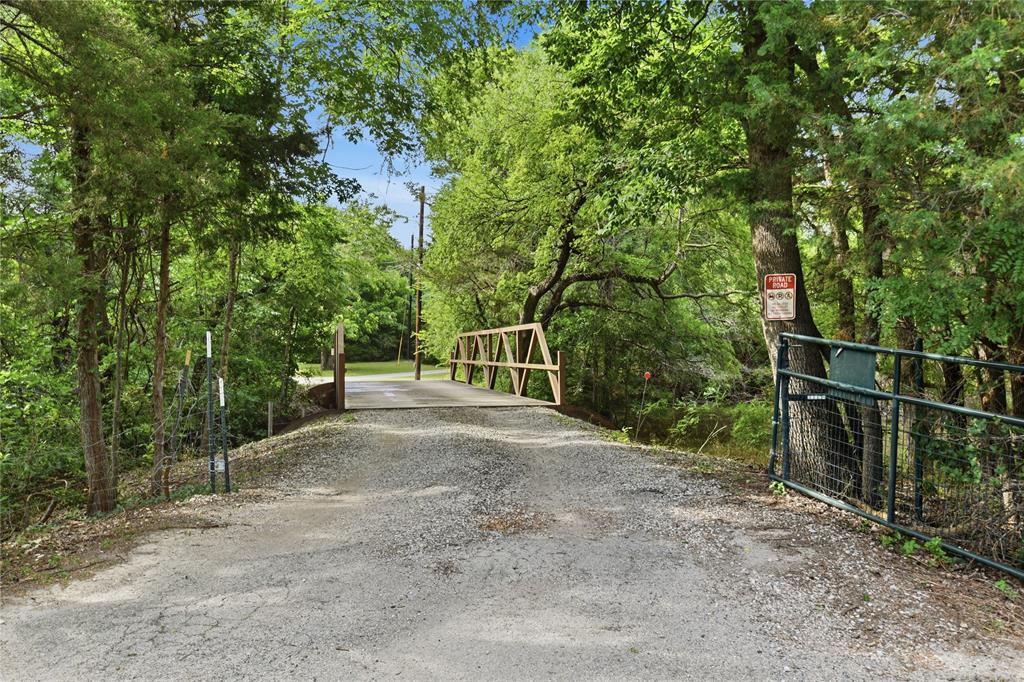 475 Wood Ridge Drive