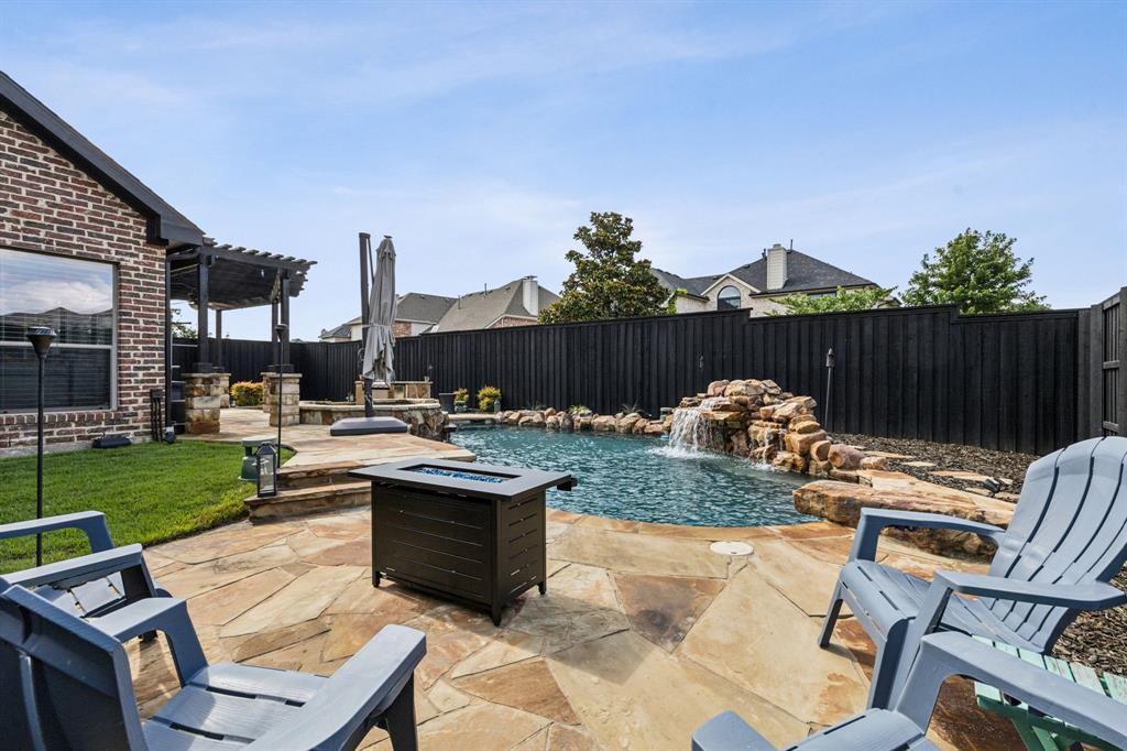 Frisco, Texas 75033, United States, 3 Bedrooms Bedrooms, ,3 BathroomsBathrooms,Residential,Pending,140403