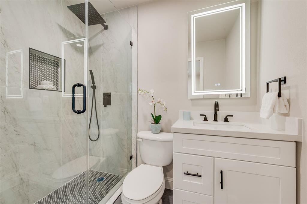 3352 Nottingham Lane