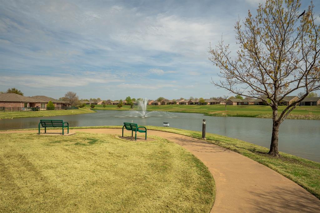 Frisco Lakes By Del Webb Villa - Residential