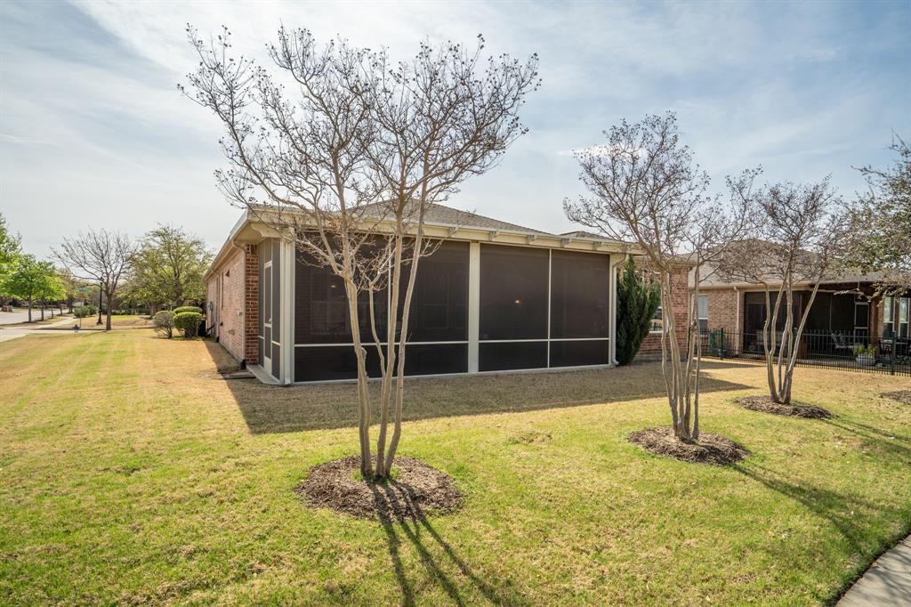 Frisco Lakes By Del Webb Villa - Residential