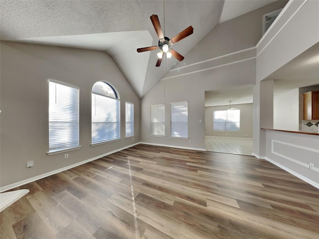 1114 Huntington Trail