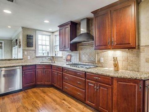 Tiny photo for 4325 Grassmere Lane, University Park, TX 75205 (MLS # 21066805)