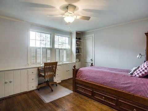 Tiny photo for 4325 Grassmere Lane, University Park, TX 75205 (MLS # 21066805)