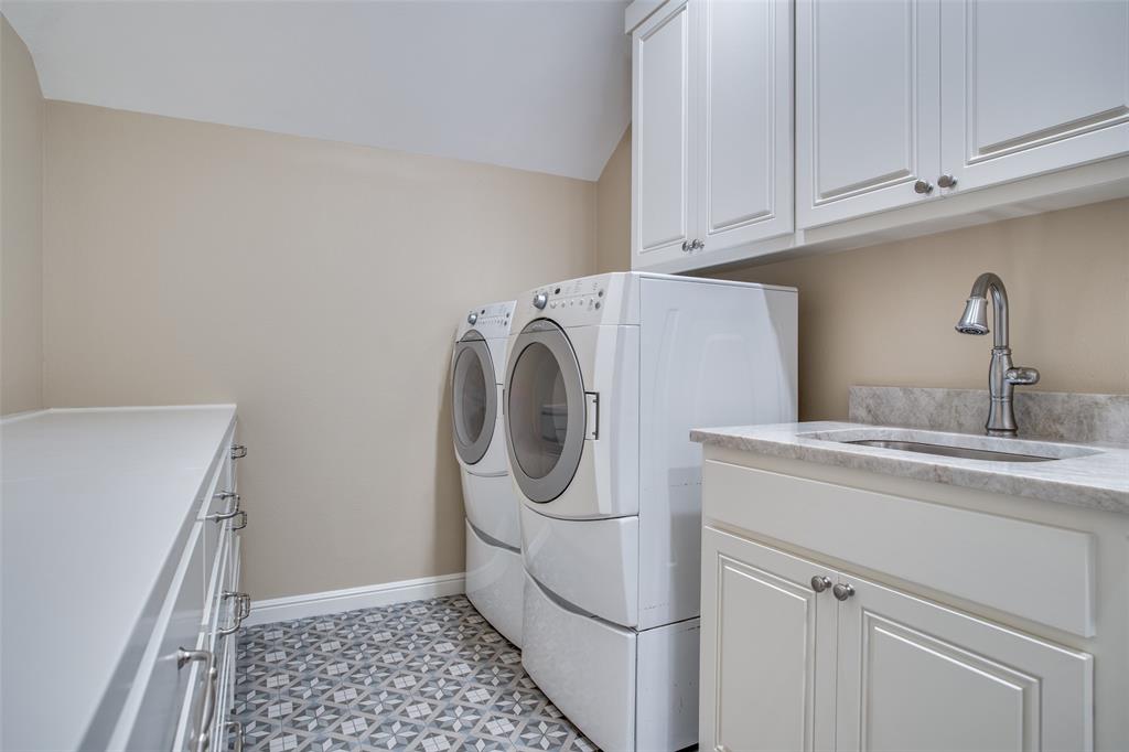 Caruth Hills 01 - Residential