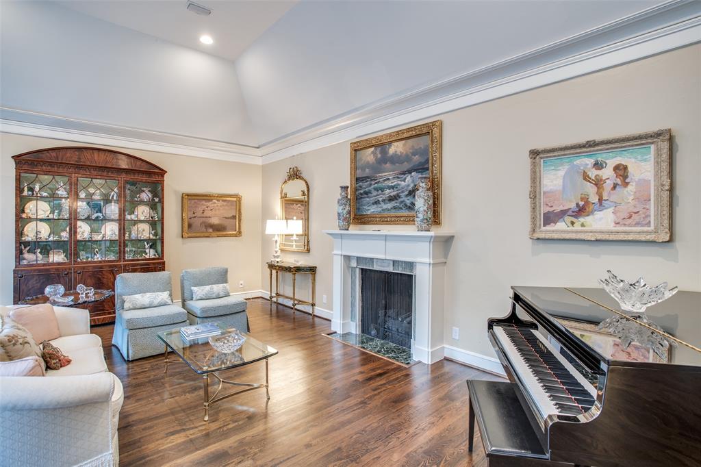 Caruth Hills 01 - Residential