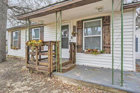 A home in Springtown