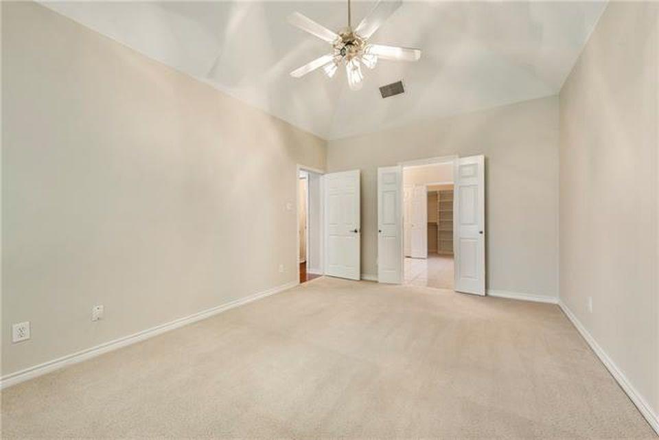 Les Lacs I - Residential Lease