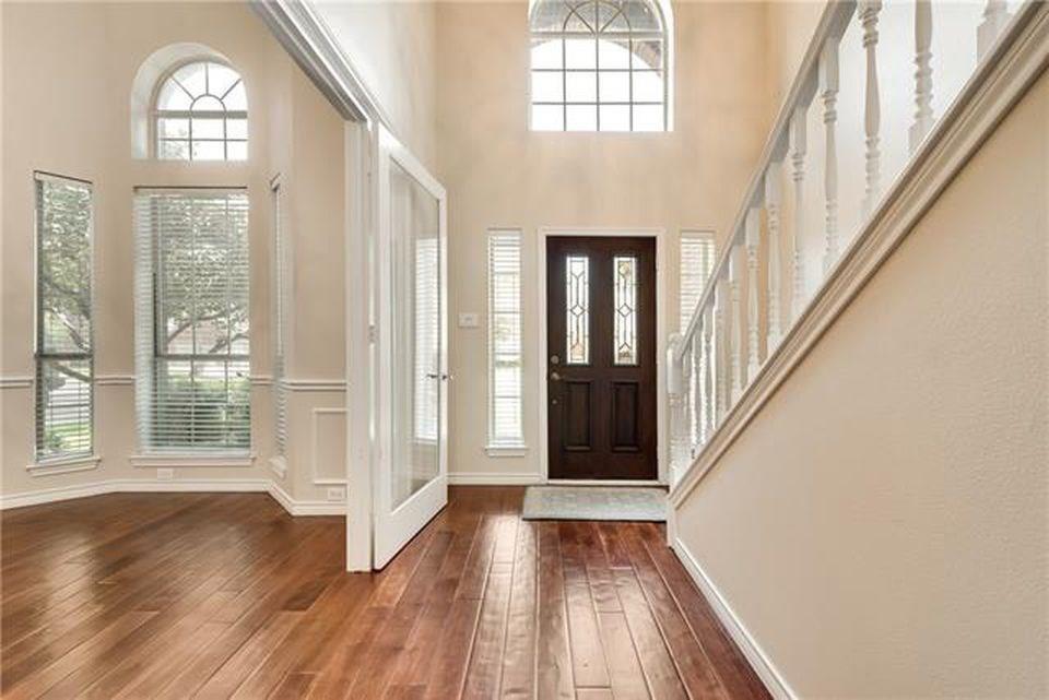 Les Lacs I - Residential Lease