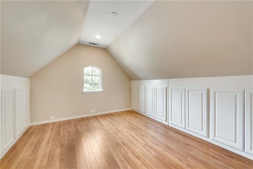 Les Lacs I - Residential Lease