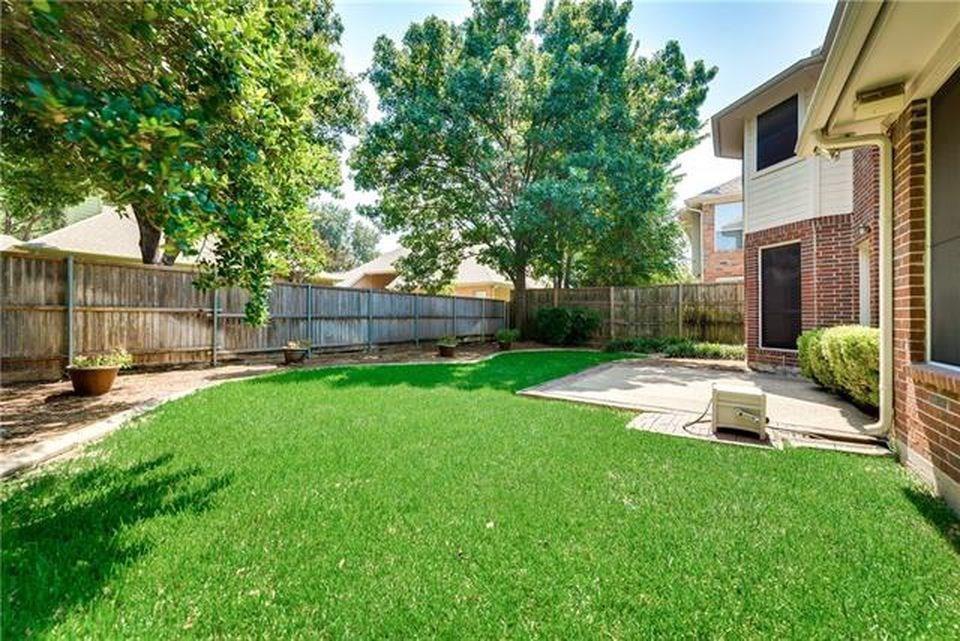 Les Lacs I - Residential Lease