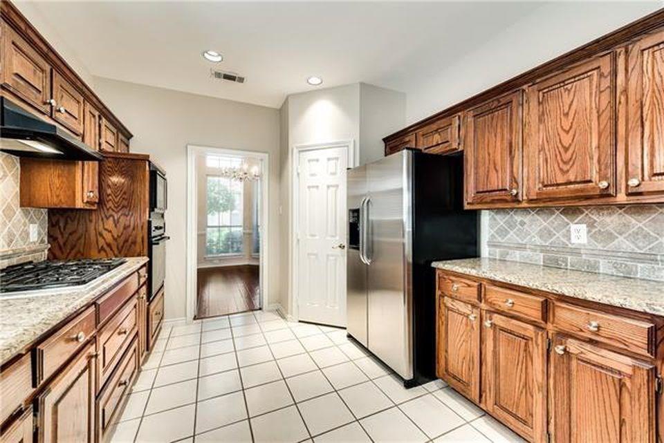 Les Lacs I - Residential Lease